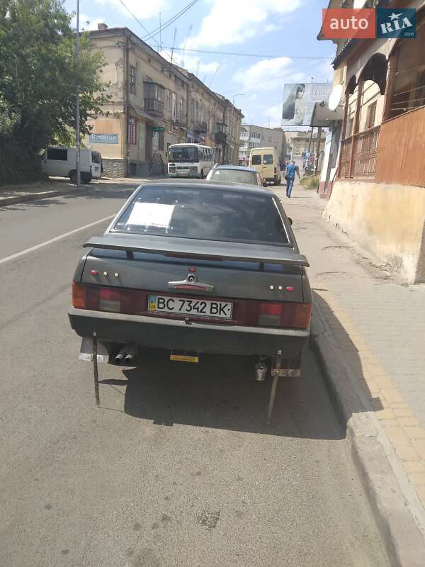 Седан ВАЗ / Lada 21099 1993 в Самборе