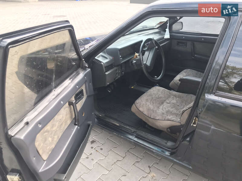Седан ВАЗ / Lada 21099 2004 в Черновцах фото 7 Седан ВАЗ / Lada 21099 2004 в Черновцах