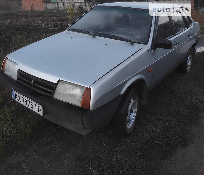 Седан ВАЗ / Lada 21099 1998 в Краснокутську