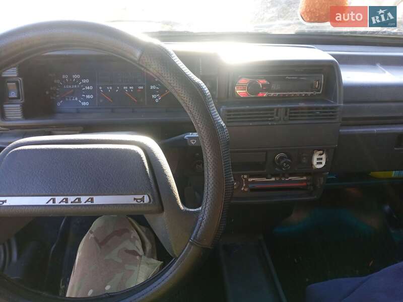 Седан ВАЗ / Lada 21099 2001 в Балте