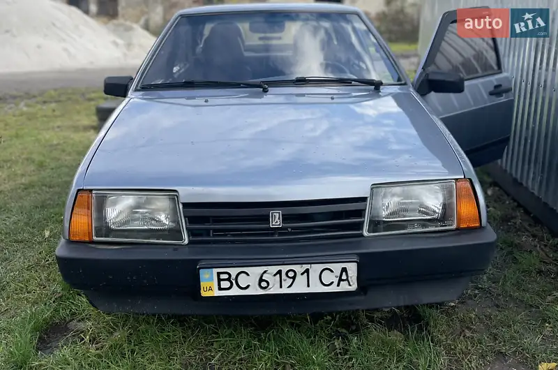 ВАЗ / Lada 21099