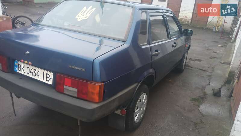 Седан ВАЗ / Lada 21099 2005 в Млиніві