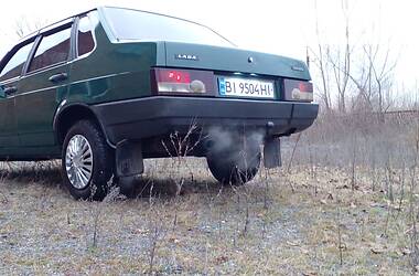 Седан ВАЗ / Lada 21099 1993 в Новых Санжарах