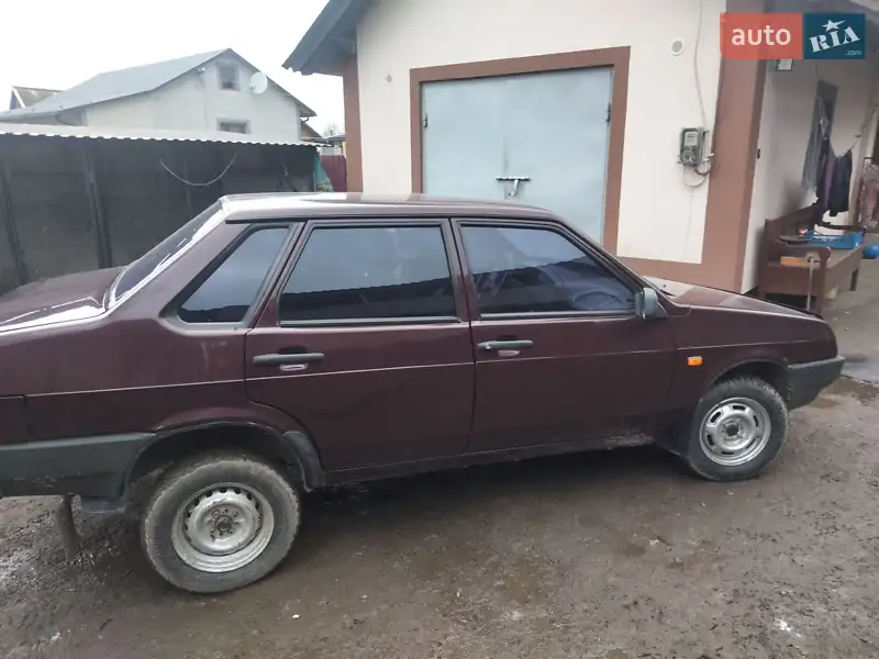 ВАЗ / Lada 21099 2011