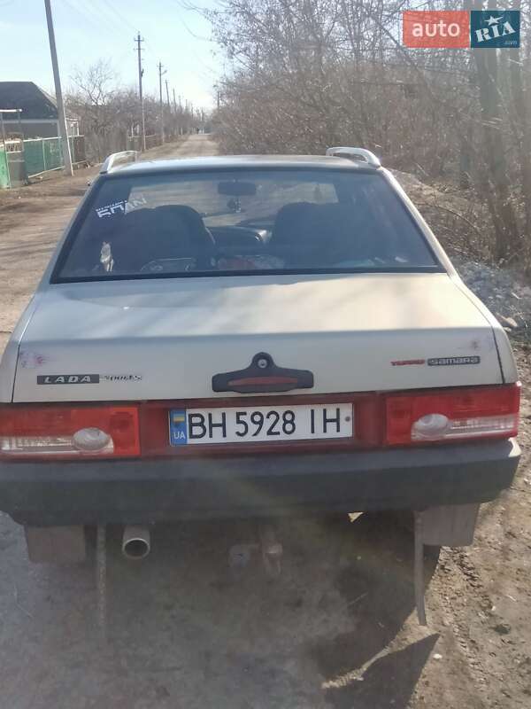 Седан ВАЗ / Lada 21099 2008 в Окнах