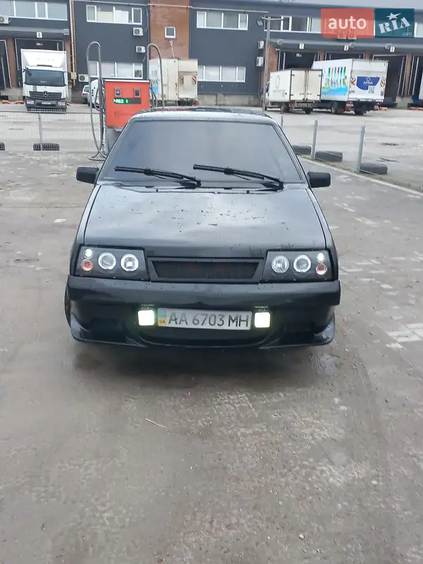 ВАЗ / Lada 21099