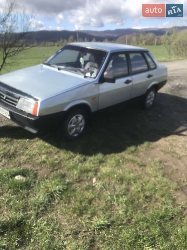 ВАЗ / Lada 21099 2000