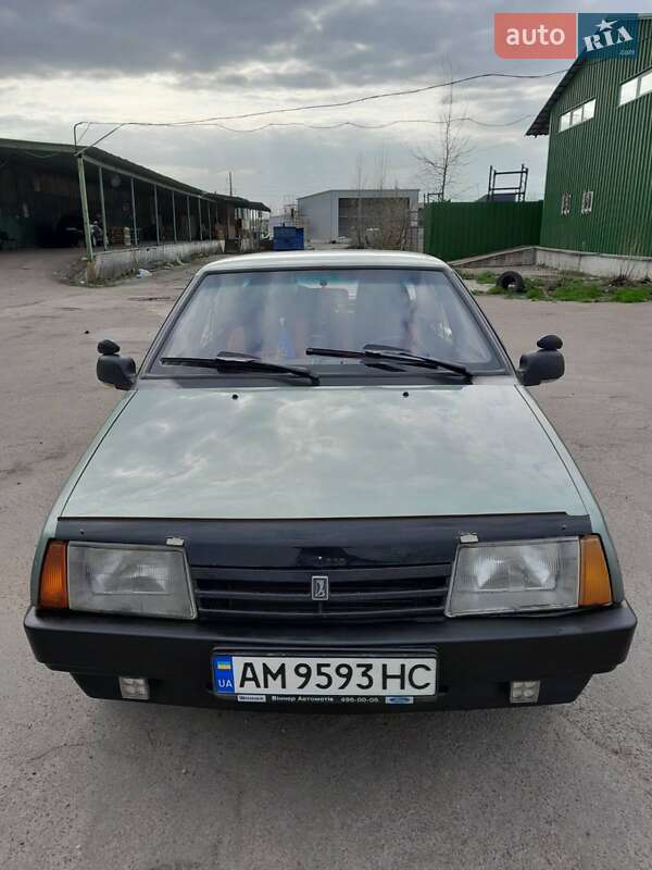 Седан ВАЗ / Lada 21099 2009 в Житомире