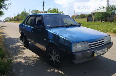 Седан ВАЗ / Lada 21099 2000 в Черноморске