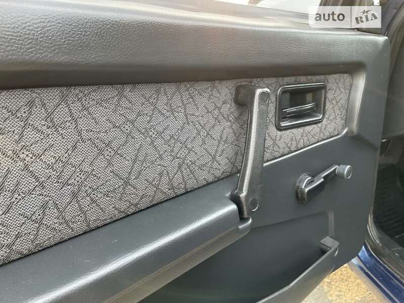 Седан ВАЗ / Lada 21099 2004 в Миколаєві