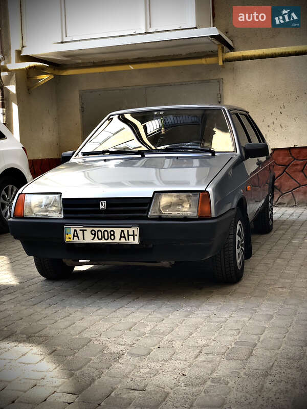 Седан ВАЗ / Lada 21099 2006 в Івано-Франківську