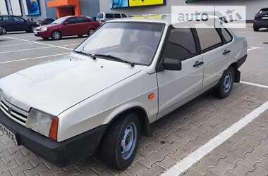 Седан ВАЗ / Lada 21099 2000 в Одессе