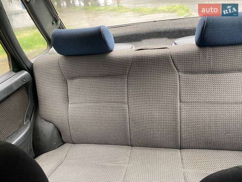 Седан ВАЗ / Lada 21099 1999 в Днепре