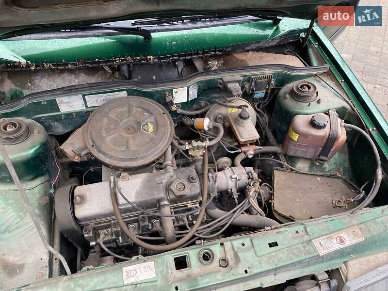 Седан ВАЗ / Lada 21099 1999 в Днепре