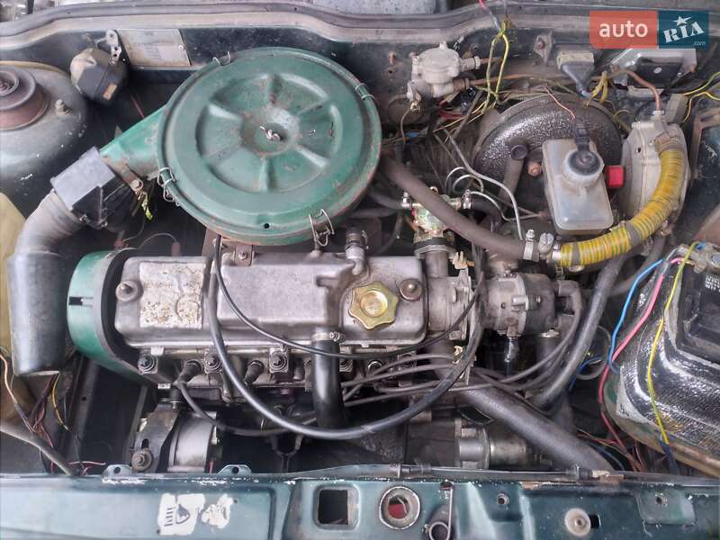 Седан ВАЗ / Lada 21099 2002 в Олевську