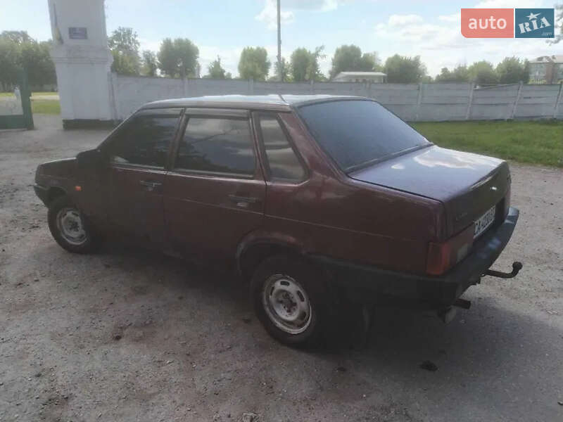 Седан ВАЗ / Lada 21099 2009 в Золотоноші