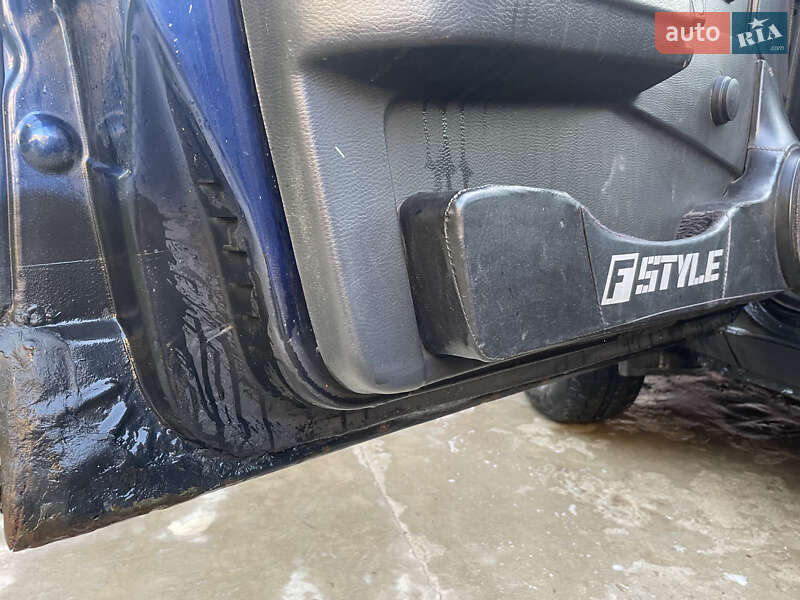 Седан ВАЗ / Lada 21099 2005 в Харкові