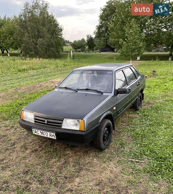 Седан ВАЗ / Lada 21099 2006 в Луцке