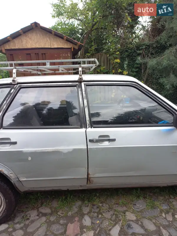 ВАЗ / Lada 21099