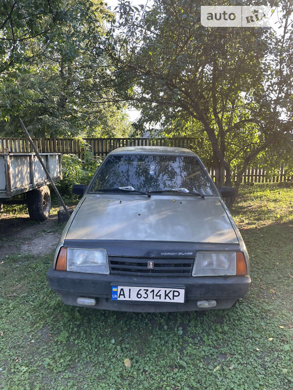 Седан ВАЗ / Lada 21099 2000 в Білій Церкві