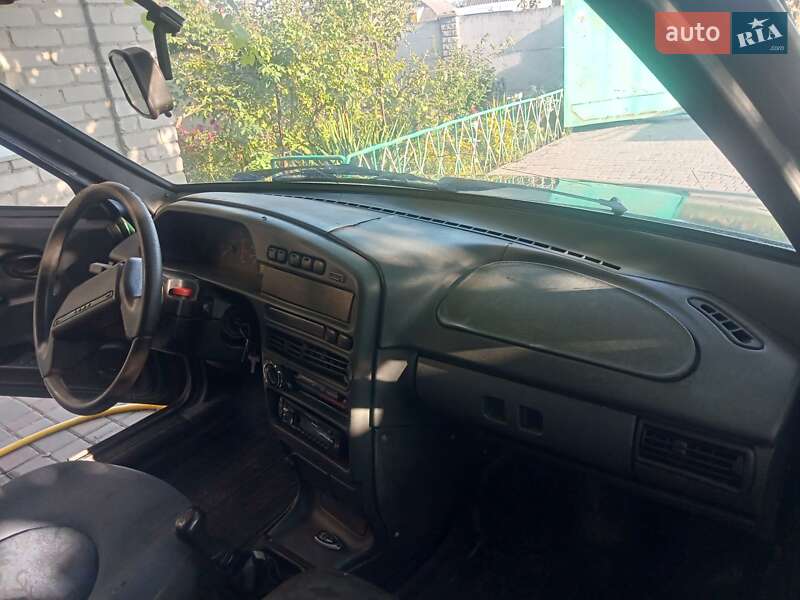 Седан ВАЗ / Lada 21099 2001 в Новомосковске