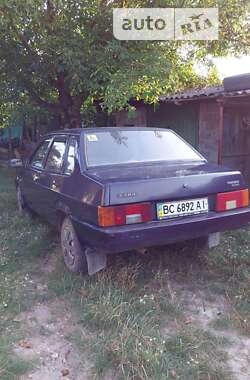 Седан ВАЗ / Lada 21099 1998 в Золочеве