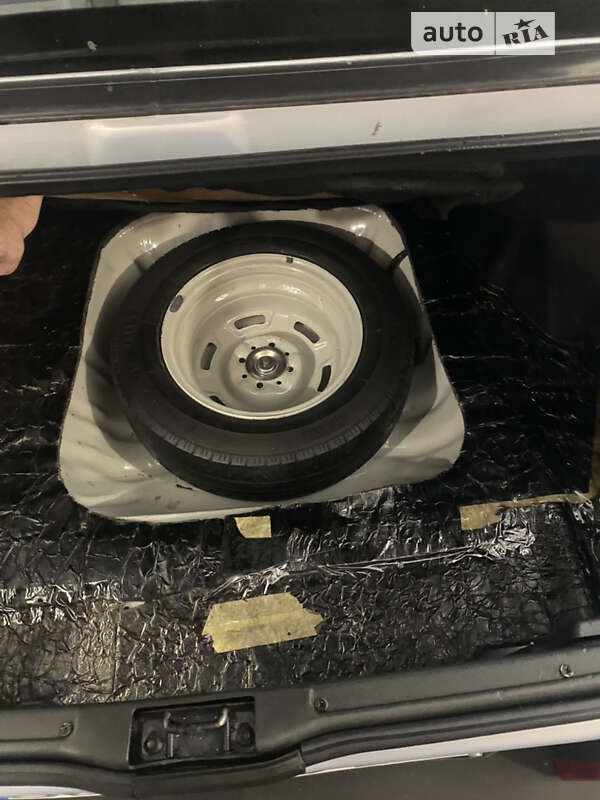 Седан ВАЗ / Lada 21099 2004 в Николаеве