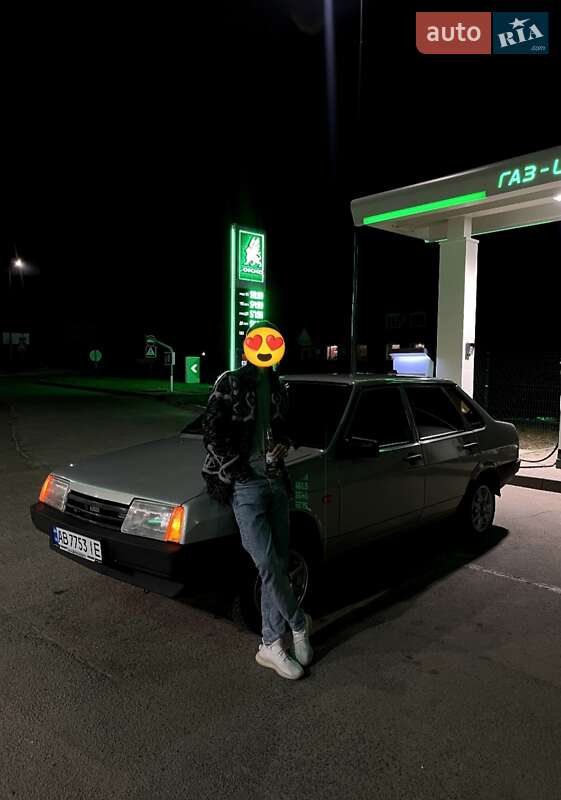 Седан ВАЗ / Lada 21099 2010 в Бершаді