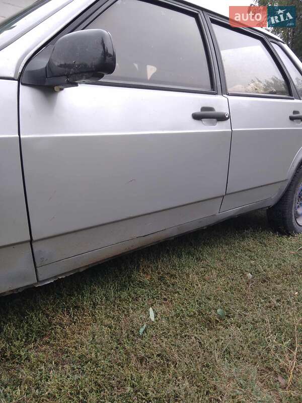Седан ВАЗ / Lada 21099 2002 в Черкассах