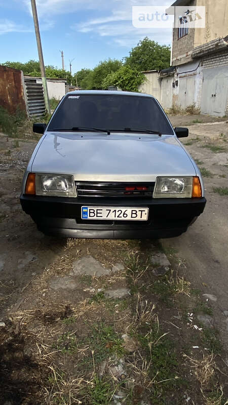 Седан ВАЗ / Lada 21099 2004 в Николаеве
