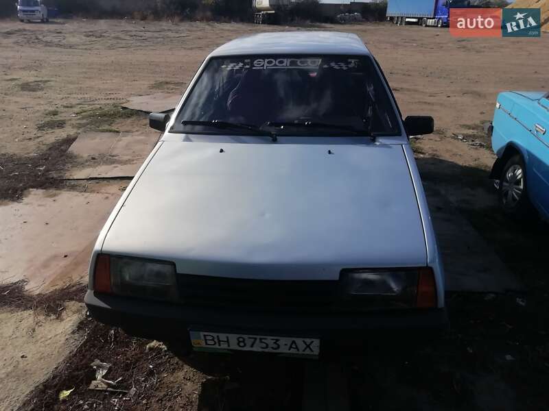 Седан ВАЗ / Lada 21099 2004 в Одессе