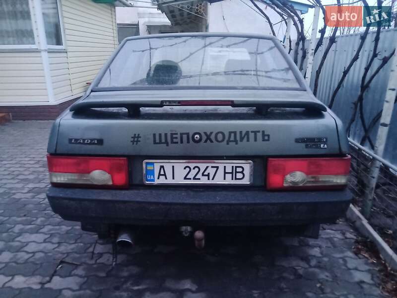 Седан ВАЗ / Lada 21099 1997 в Киеве