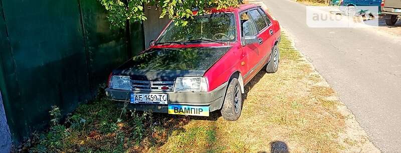 Седан ВАЗ / Lada 21099 1994 в Киеве