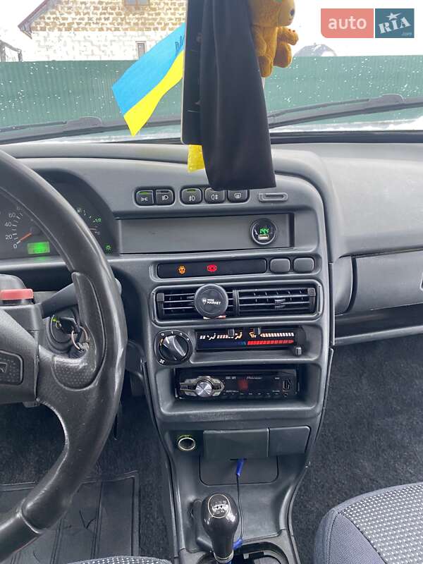 Седан ВАЗ / Lada 21099 2009 в Сарнах