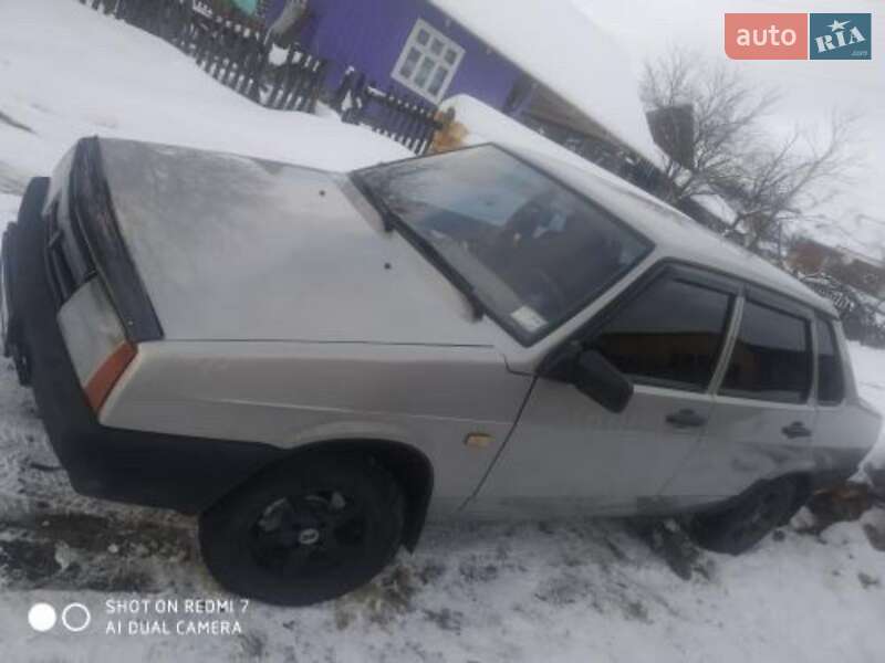 Седан ВАЗ / Lada 21099 2007 в Путиле