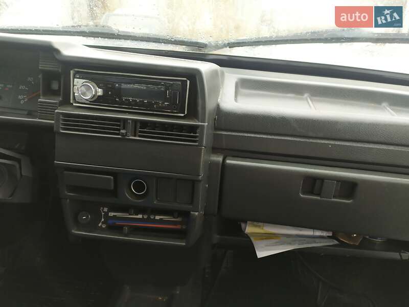 Седан ВАЗ / Lada 21099 2003 в Ивано-Франковске