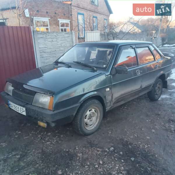 Седан ВАЗ / Lada 21099 2004 в Кобеляках