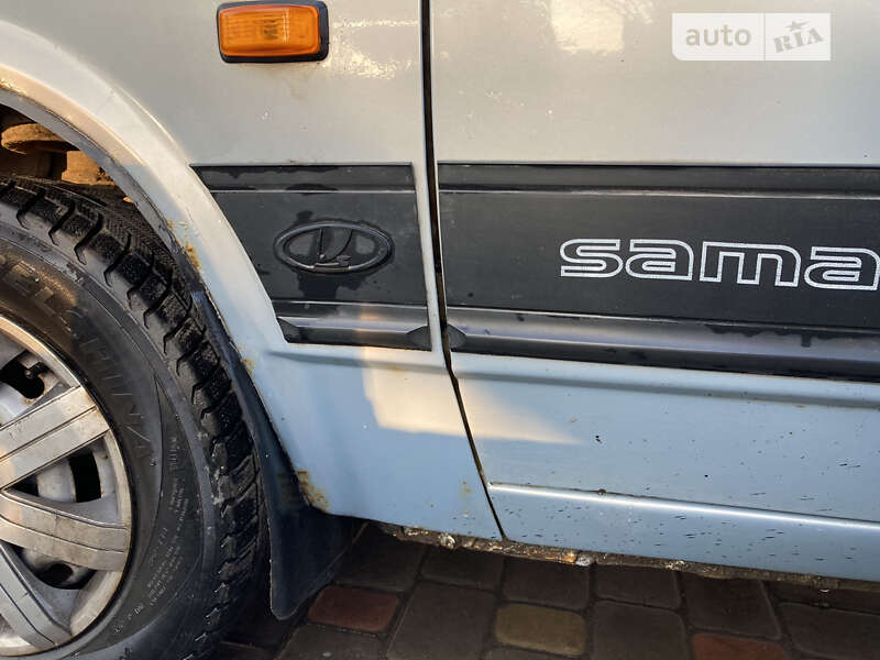 Седан ВАЗ / Lada 21099 2004 в Мироновке