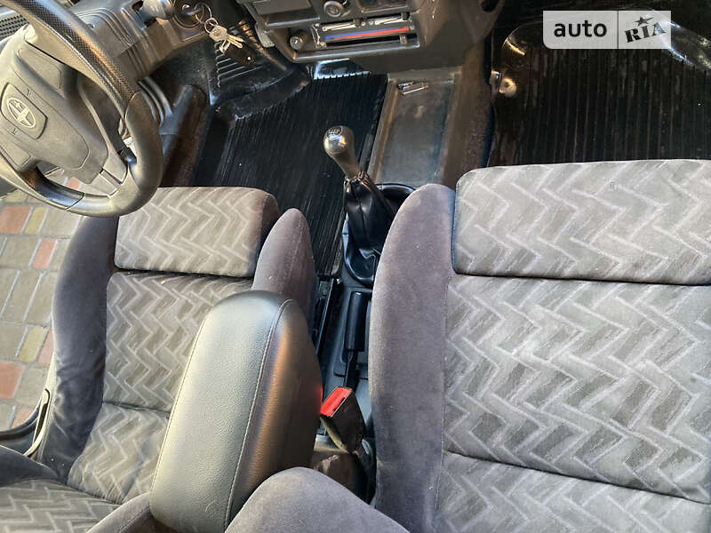 Седан ВАЗ / Lada 21099 2004 в Мироновке