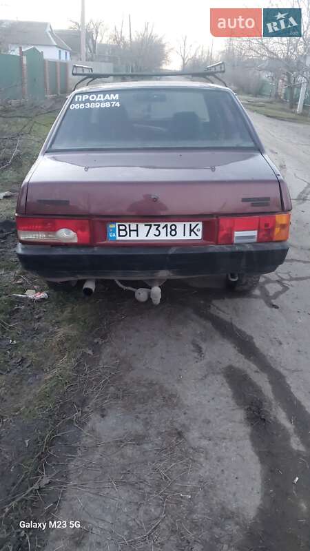 Седан ВАЗ / Lada 21099 1993 в Николаеве