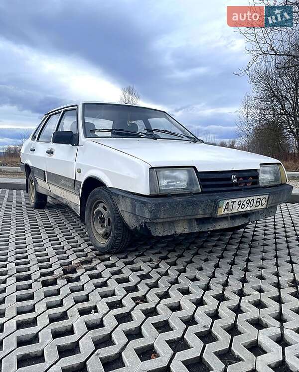 Седан ВАЗ / Lada 21099 1994 в Коломые