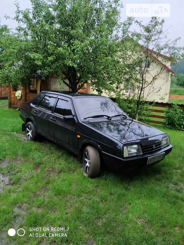 Седан ВАЗ / Lada 21099 2006 в Верховині