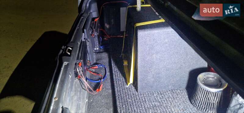 Седан ВАЗ / Lada 21099 2005 в Днепре