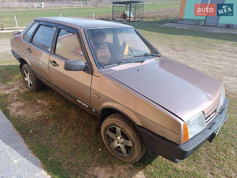 Седан ВАЗ / Lada 21099 1997 в Рівному фото 2 Седан ВАЗ / Lada 21099 1997 в Рівному