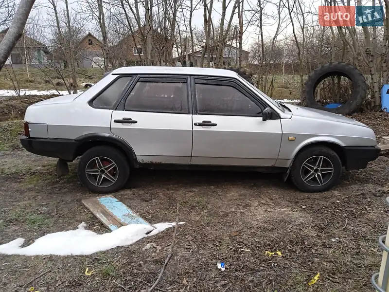 ВАЗ / Lada 21099