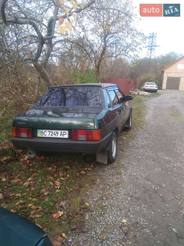 Седан ВАЗ / Lada 21099 2003 в Львове