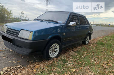 Седан ВАЗ / Lada 21099 1997 в Івано-Франківську