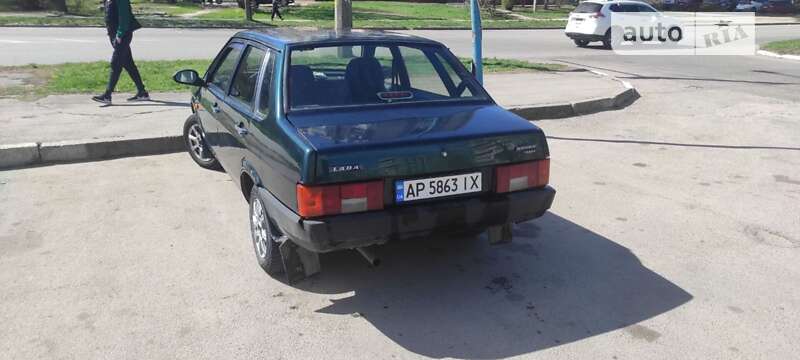 Седан ВАЗ / Lada 21099 2002 в Запорожье