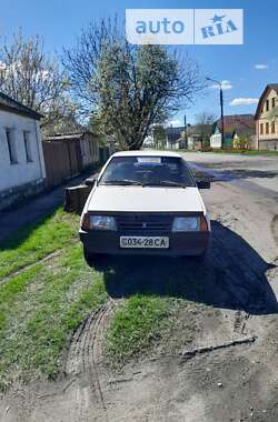 Седан ВАЗ / Lada 21099 1992 в Путивлі