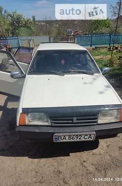 Седан ВАЗ / Lada 21099 1996 в Благовещенском
